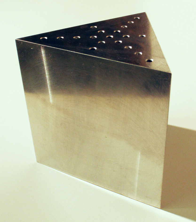 Prisme droit � base �quilat�rale